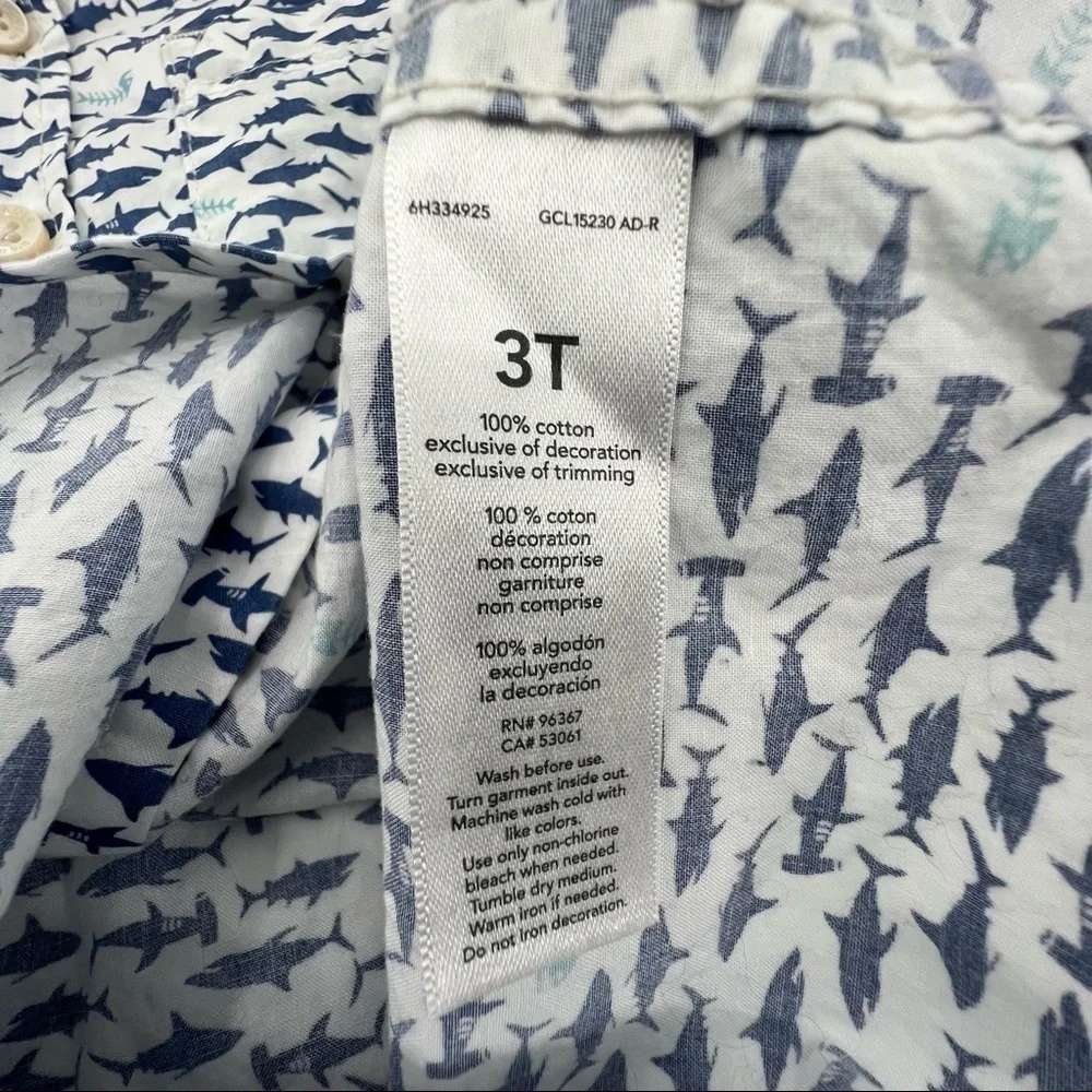 OshKosh B'Gosh Blue Shark Button Up Collared Short Sleeve Shirt Size 3T Boys